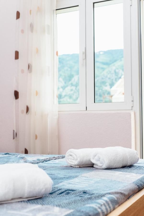 Апартаменты Sunrise Apartment Доброта-15