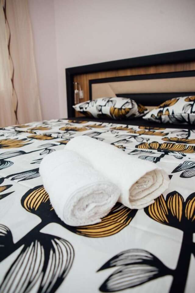 Апартаменты Sunrise Apartment Доброта-15