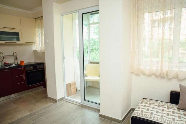 Апартаменты Sunrise Apartment Доброта-18
