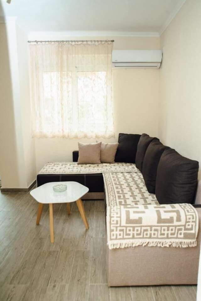 Апартаменты Sunrise Apartment Доброта-26