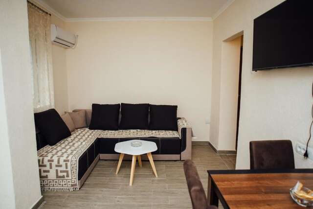 Апартаменты Sunrise Apartment Доброта-5